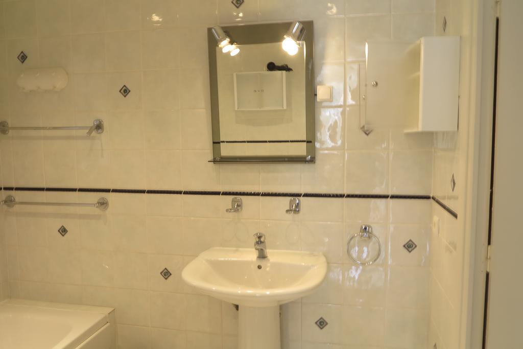 Appartement Viva Riviera - 5 Rue Commandant Andre *